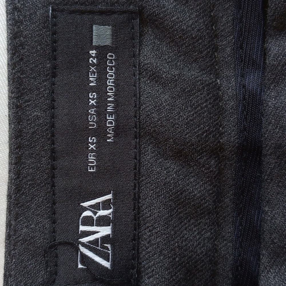 Zara High Rise Pleated Button-Cuff Crop Trousers XS Dark Gray - Picture 5 of 11